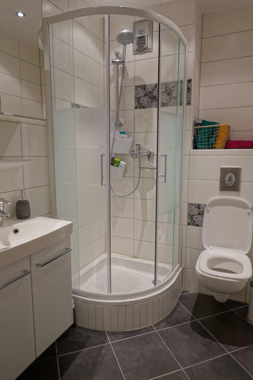 1 Zimmer Wohnung Mit Der Terrasse In Der Innenstadt วิสบาเดน ภายนอก รูปภาพ